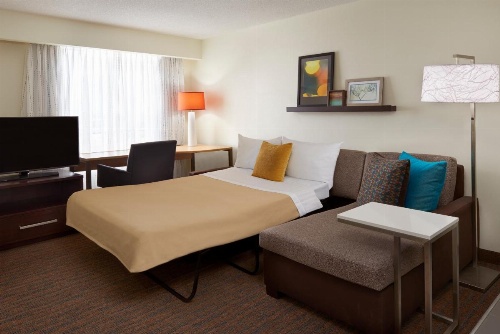Residence Inn by Marriott Toronto Airport image 2